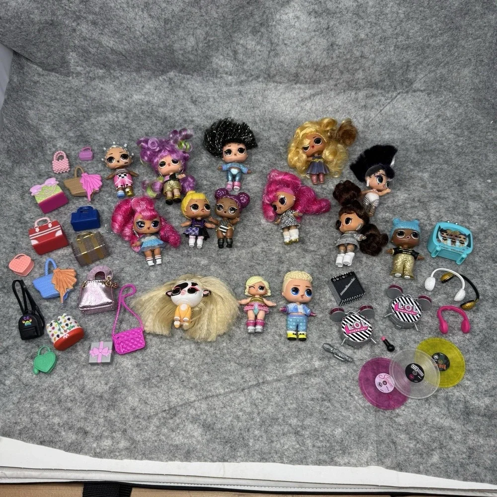 LOL Surprise Dolls Collection Lot of 42 OMG Pet Boy Accessories